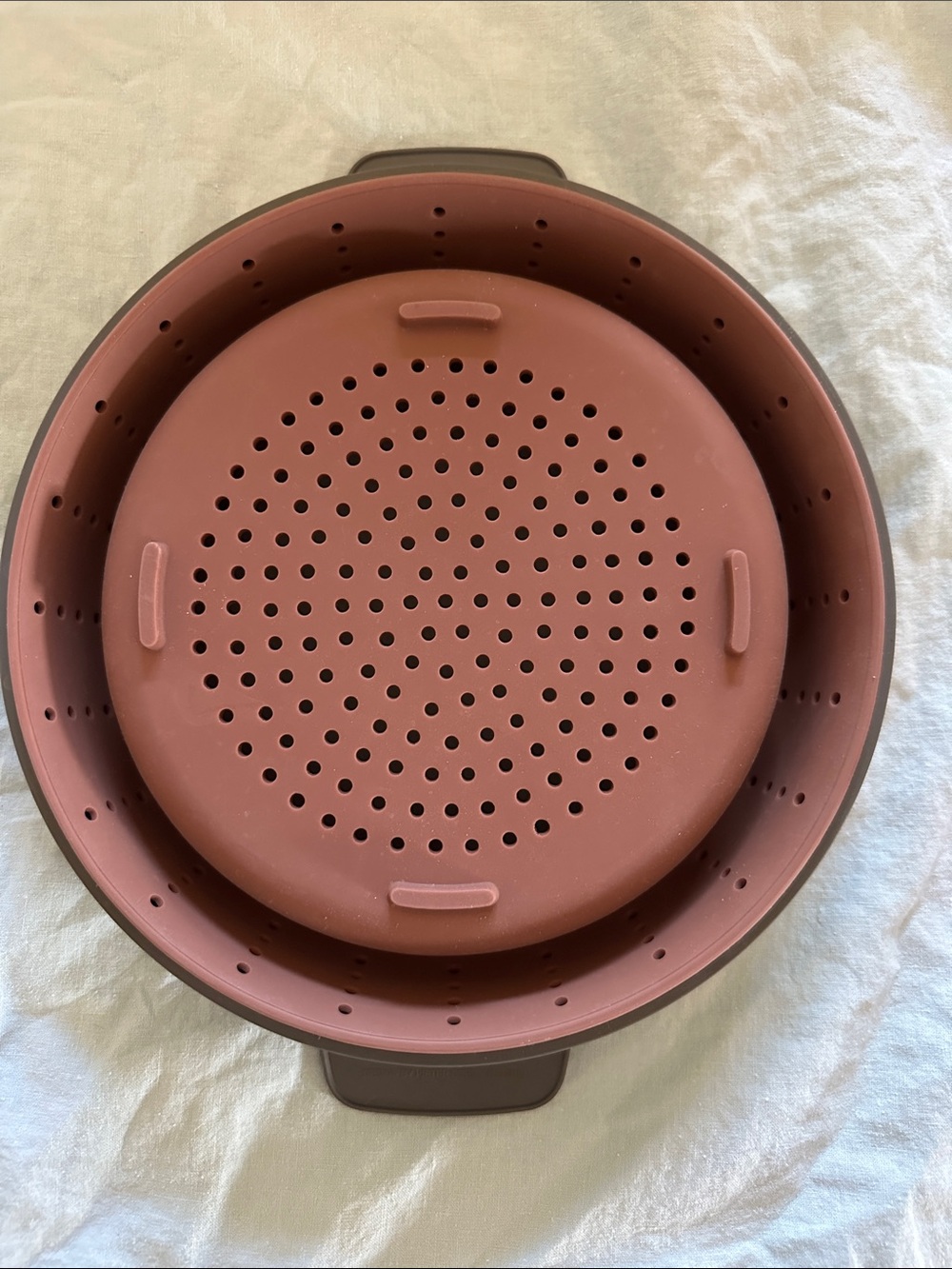 BergHOFF LEO Collapsible Colander Strainer, Steamer Basket - Picture 5 of 8